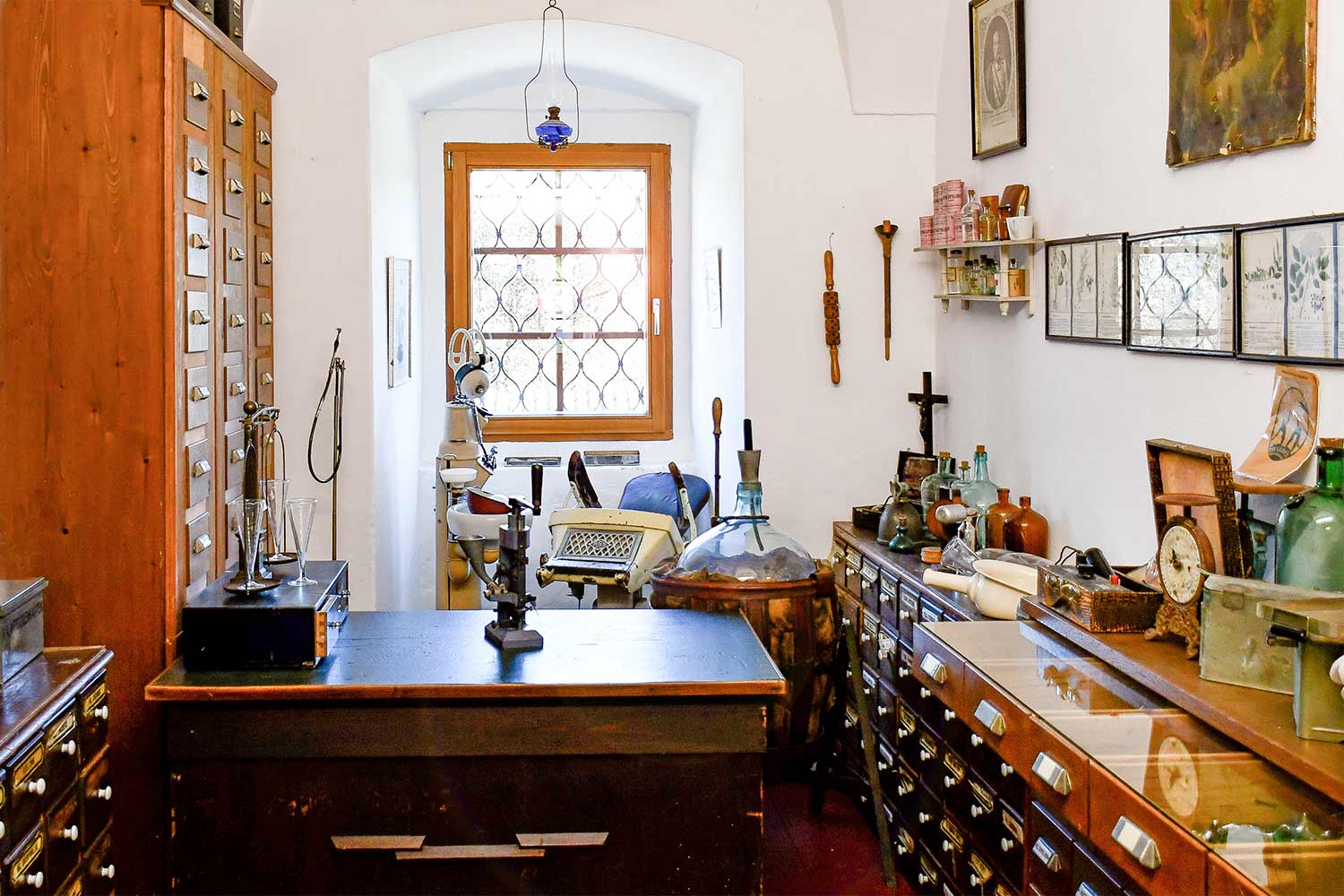 Apotheke_Raum